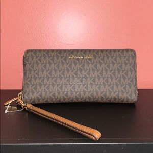 MK Wristlet